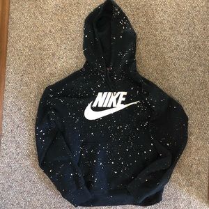 Men’s Large new Nike hoodie